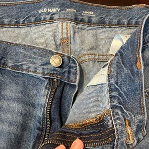 Old Navy men’s loose denim jeans